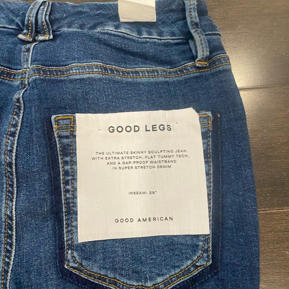 NWT Good American “Good Legs” denim jeans from Nordstrom’s. Size 2/26 - Picture 6 of 10